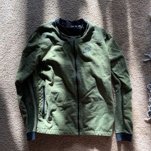 *SOLD* Men’s Nike full zip jacket